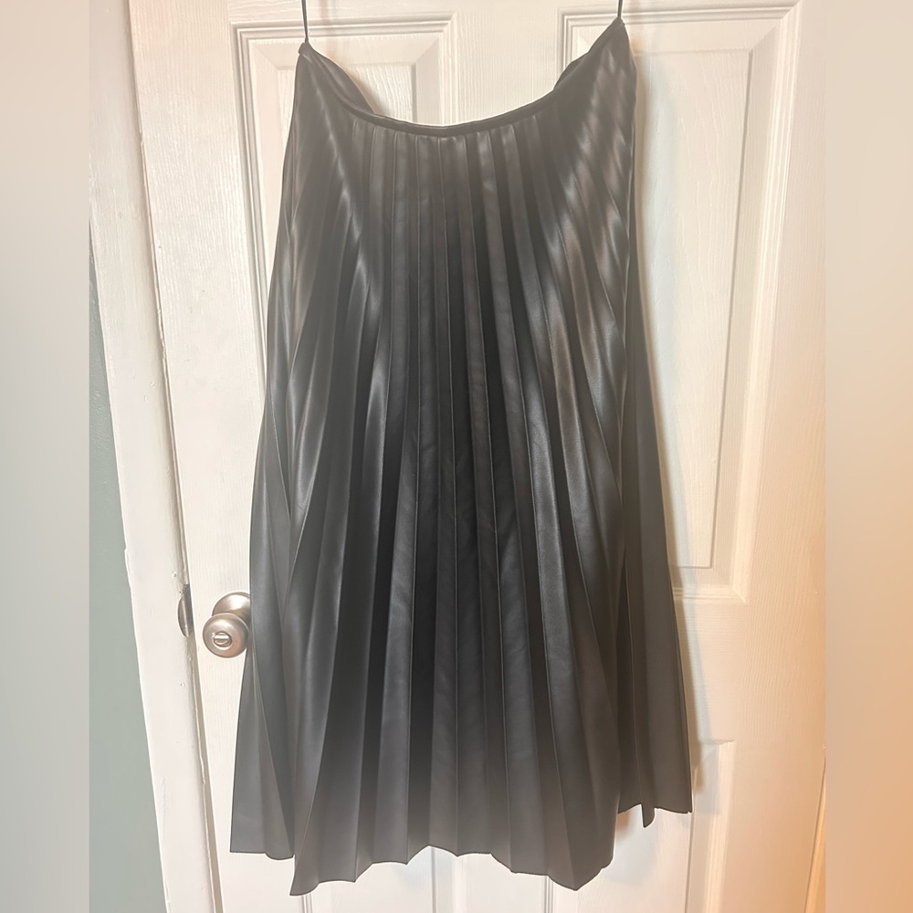 Mango Classic Black A-line Pleather Pleated Midi Skirt